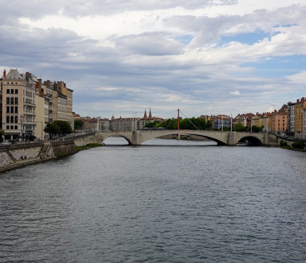 Herzhafte küche: einfach, ehrlich, genussvoll 22 Die Cité la Gastronomie in Lyon entdecken