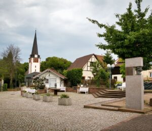 Knittelsheimer Schulgeschichte und Ortsgeschichte: Ein Streifzug