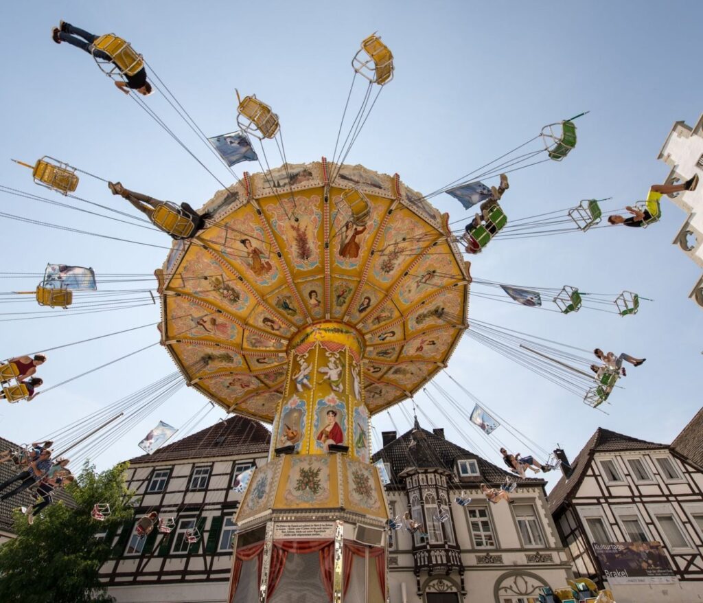 Herzhafte küche: einfach, ehrlich, genussvoll 2 Volksfeste in Knittelsheim: 8 Traditionen im Jahreslauf